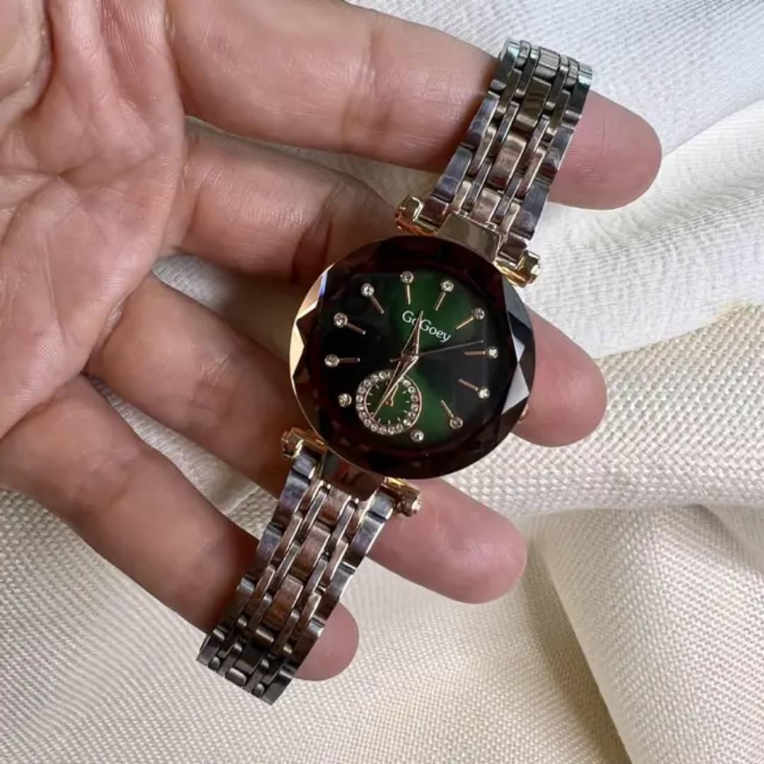 Montre Élégance Cristal – Le Bijou du Temps pour Femme Moderne
