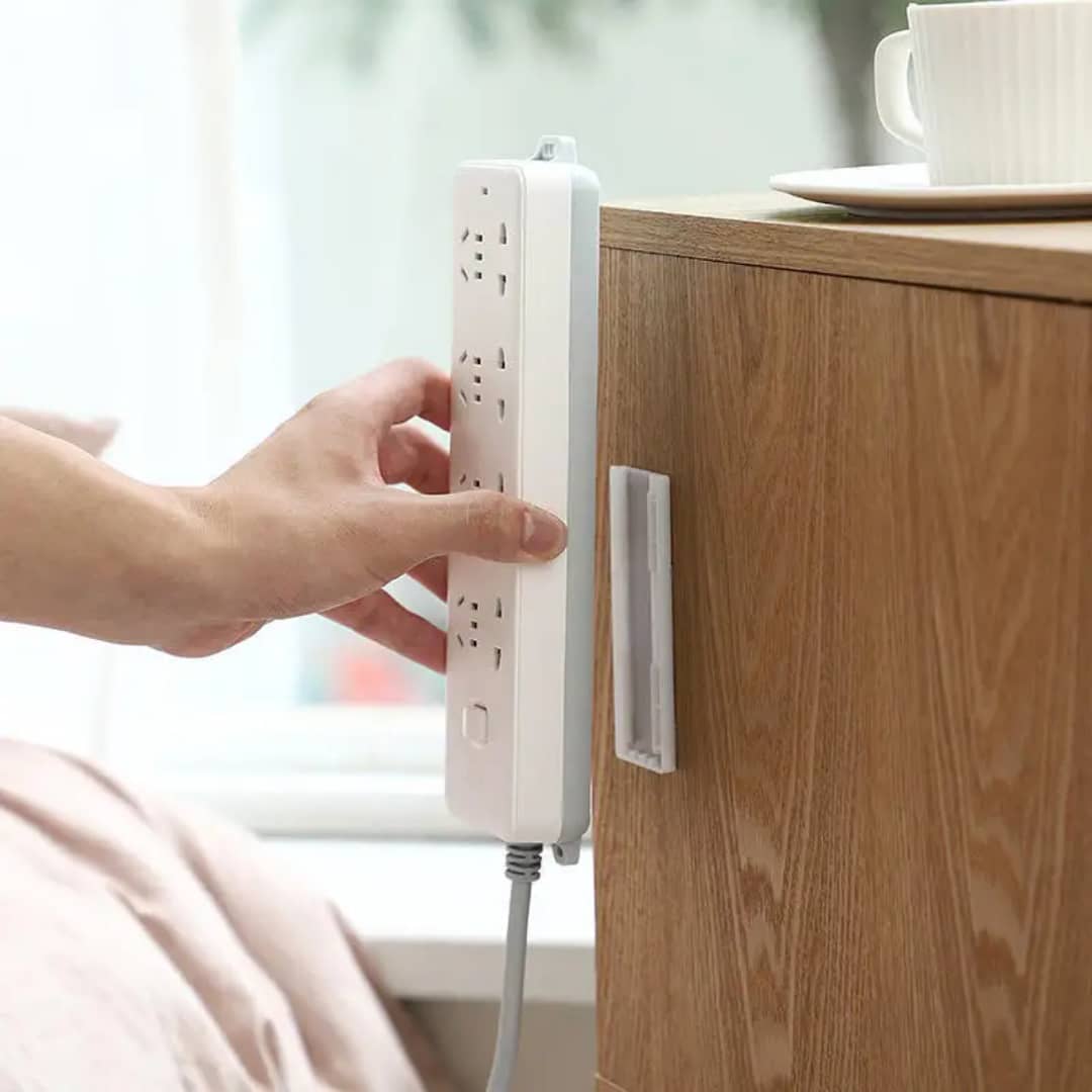 lot de 4 supports Fixez Sans Percer – La Solution Maline Pour Tout Suspendre