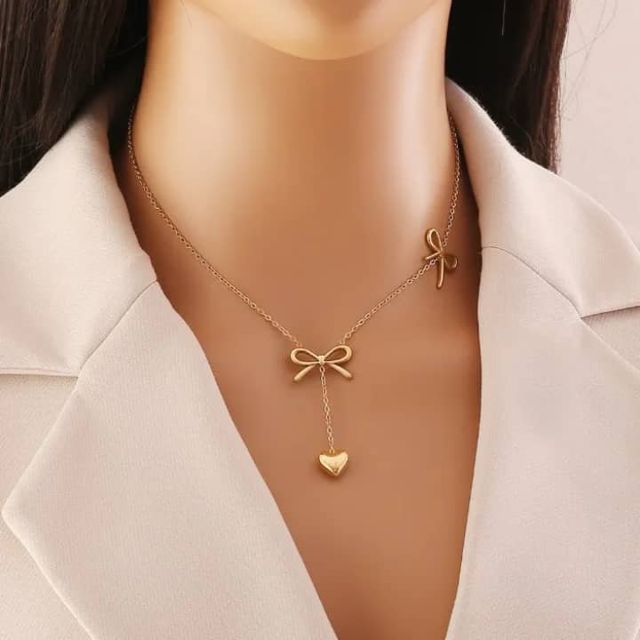 bijoux collier en acier inoxydable et oreilles avec plaqué or